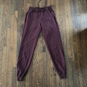 Lululemon high rise jogger